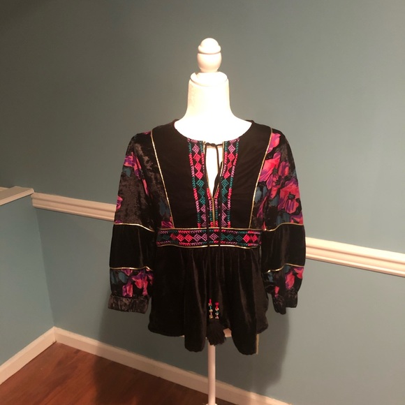 A&B Tops - A&B Velvet Floral Embroidered Blouse Top
